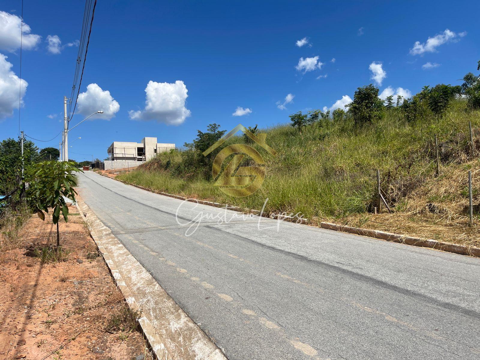 Lote De 1000m2 De Oportunidade No Condominio Vista Da Lagoa Em Sarzedo