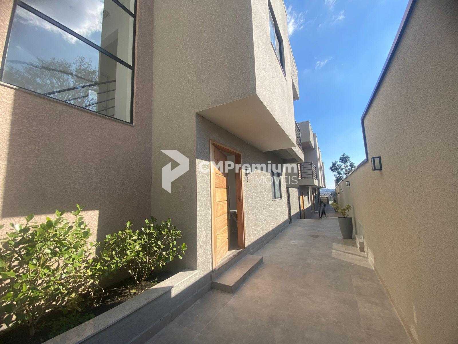 SOBRADO NOVO À VENDA 3 dormitórios com  suíte 4 vagas de garagens