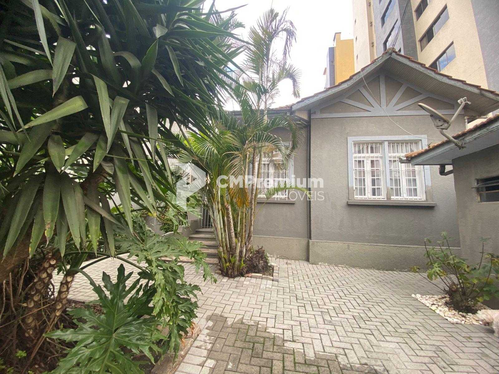 Terreno à venda, Mercês, com 579 m   Com duas frentes - CURITI...