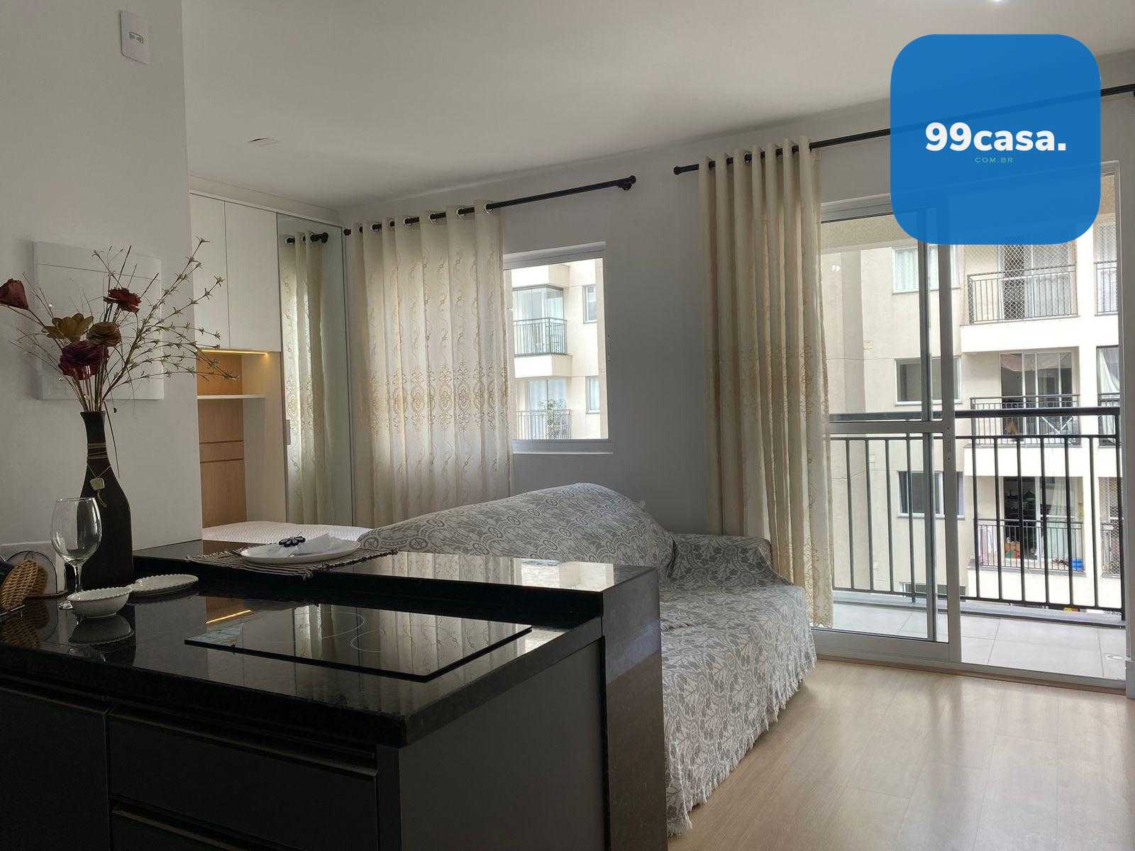 Estudio à venda, Andar Alto com vaga de garagem, Capão Raso