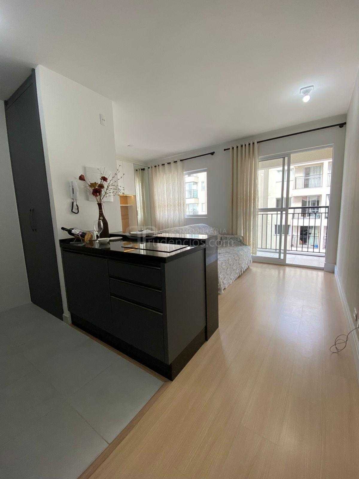 Estudio à venda, Andar Alto com vaga de garagem, Capão Raso