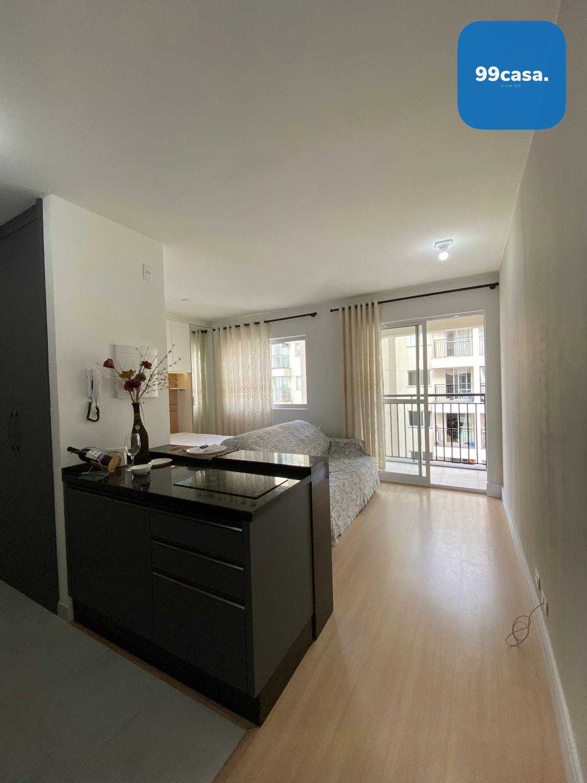 Estudio à venda, Andar Alto com vaga de garagem, Capão Raso