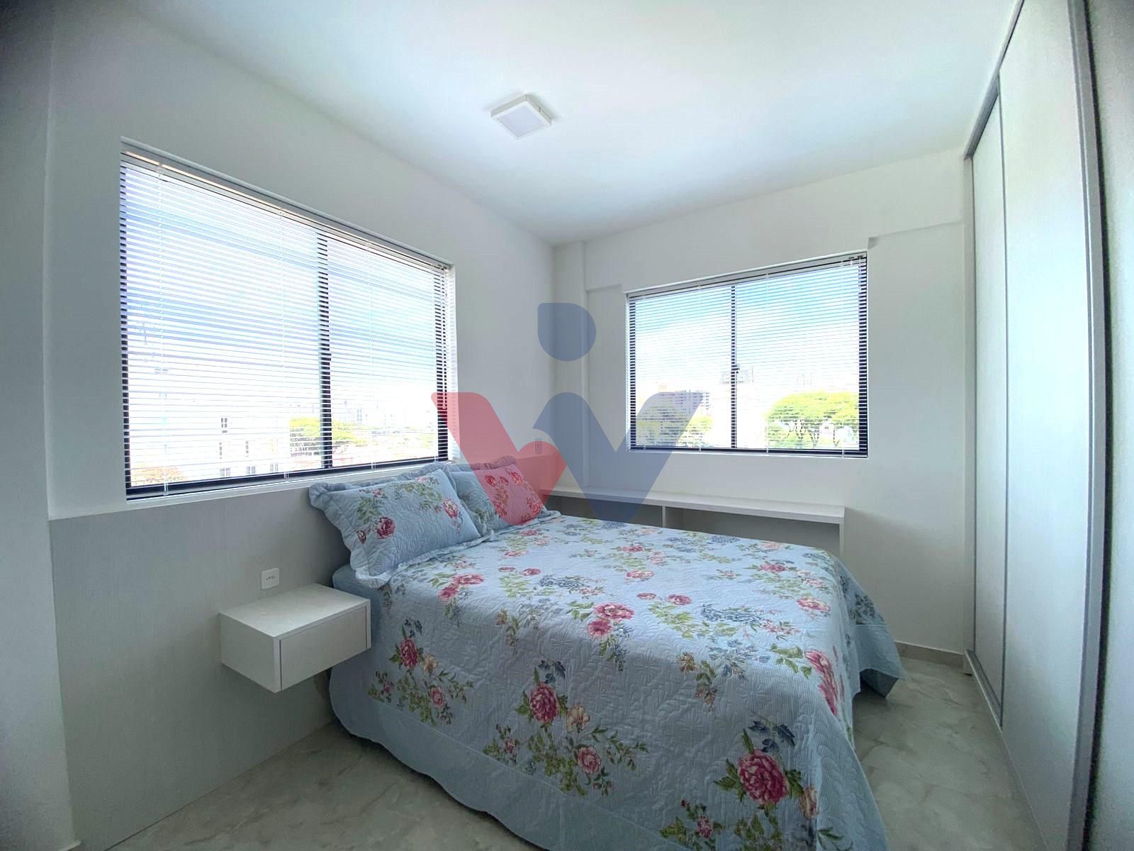 Estudio à venda,  Novo, com móveis sob medida, Jardim Botânico...