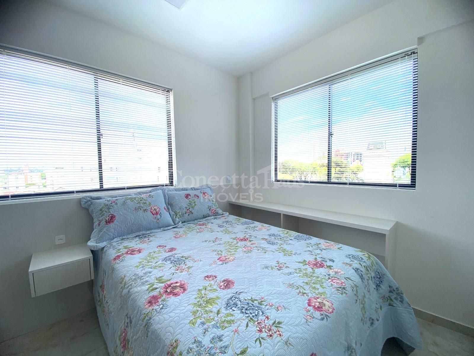 Estudio à venda,  Novo, com móveis sob medida, Jardim Botânico...