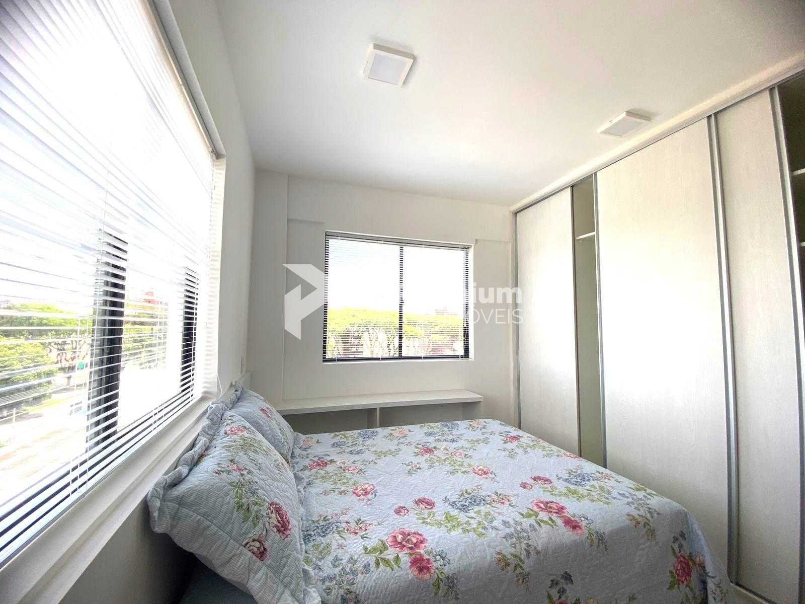 Estudio à venda,  Novo, com móveis sob medida, Jardim Botânico...