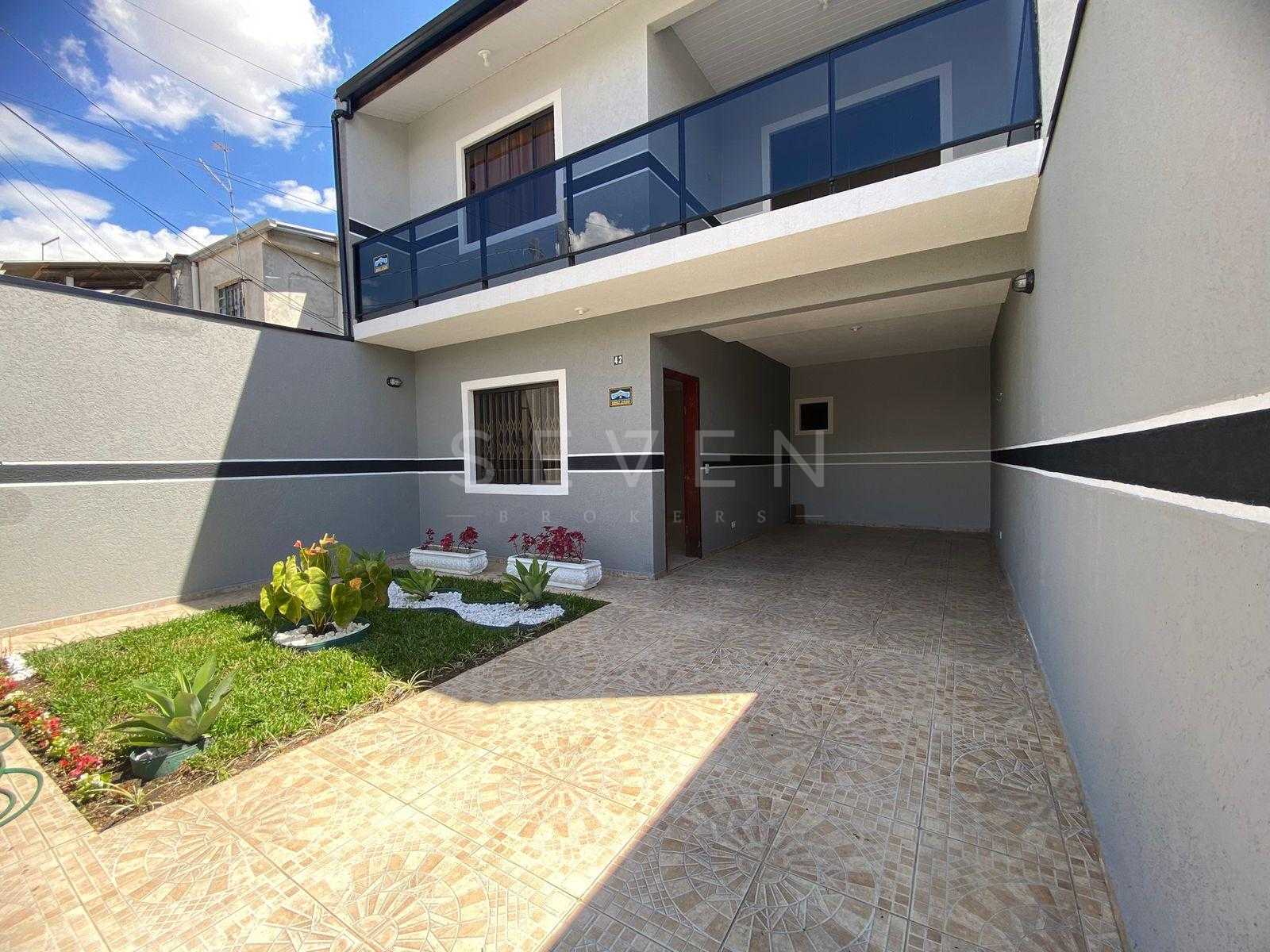 Sobrado à venda, de frente para a rua no Pinheirinho, CURITIBA...