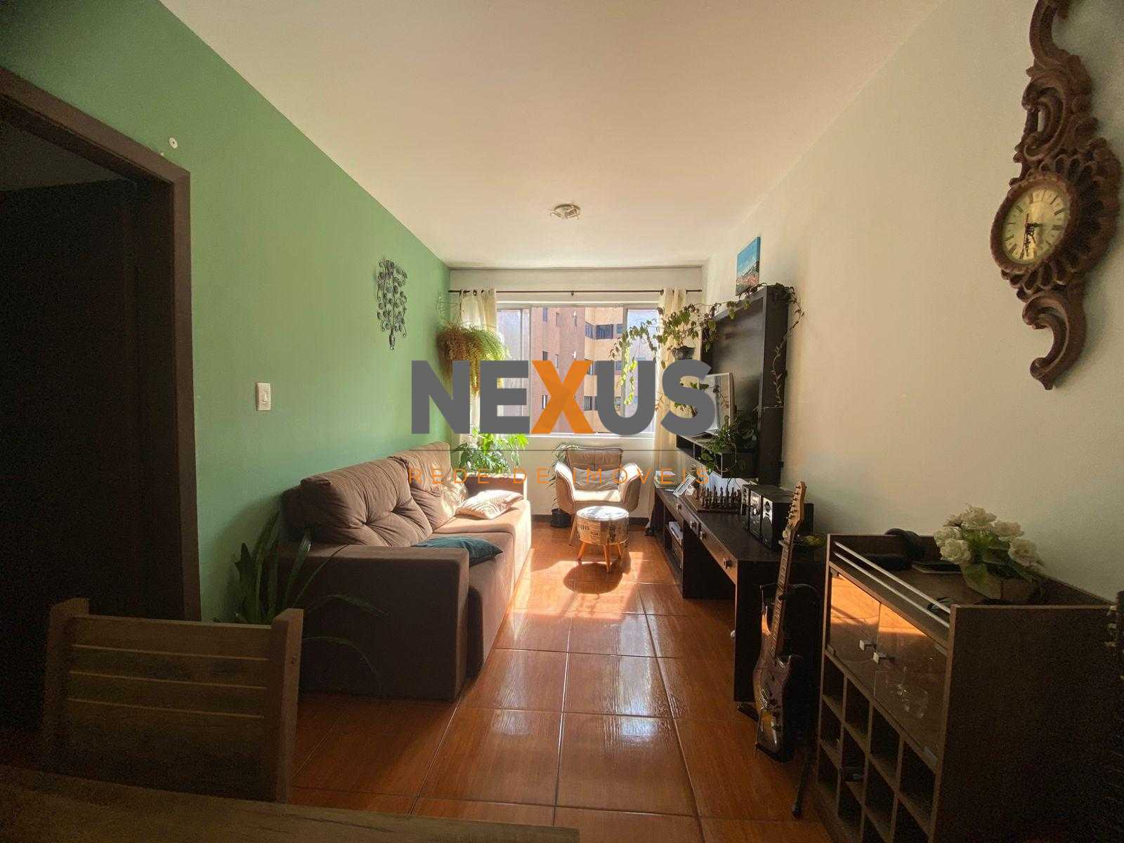 Apartamento à venda, Com 2 dormitorios no Agua Verde, CURITIBA...