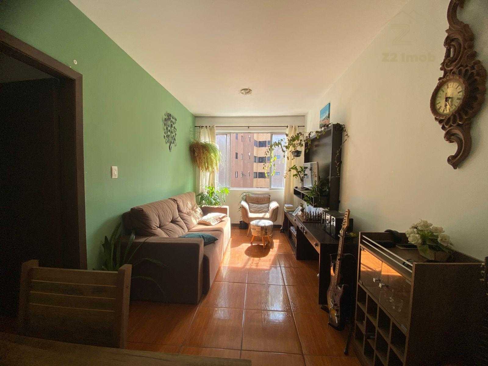 Apartamento à venda, Com 2 dormitorios no Agua Verde, CURITIBA...