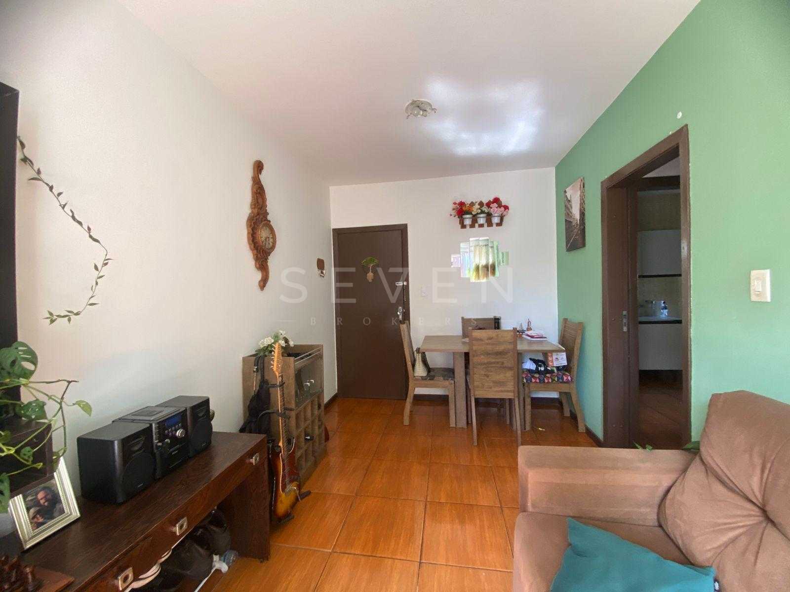 Apartamento à venda, Com 2 dormitorios no Agua Verde, CURITIBA...