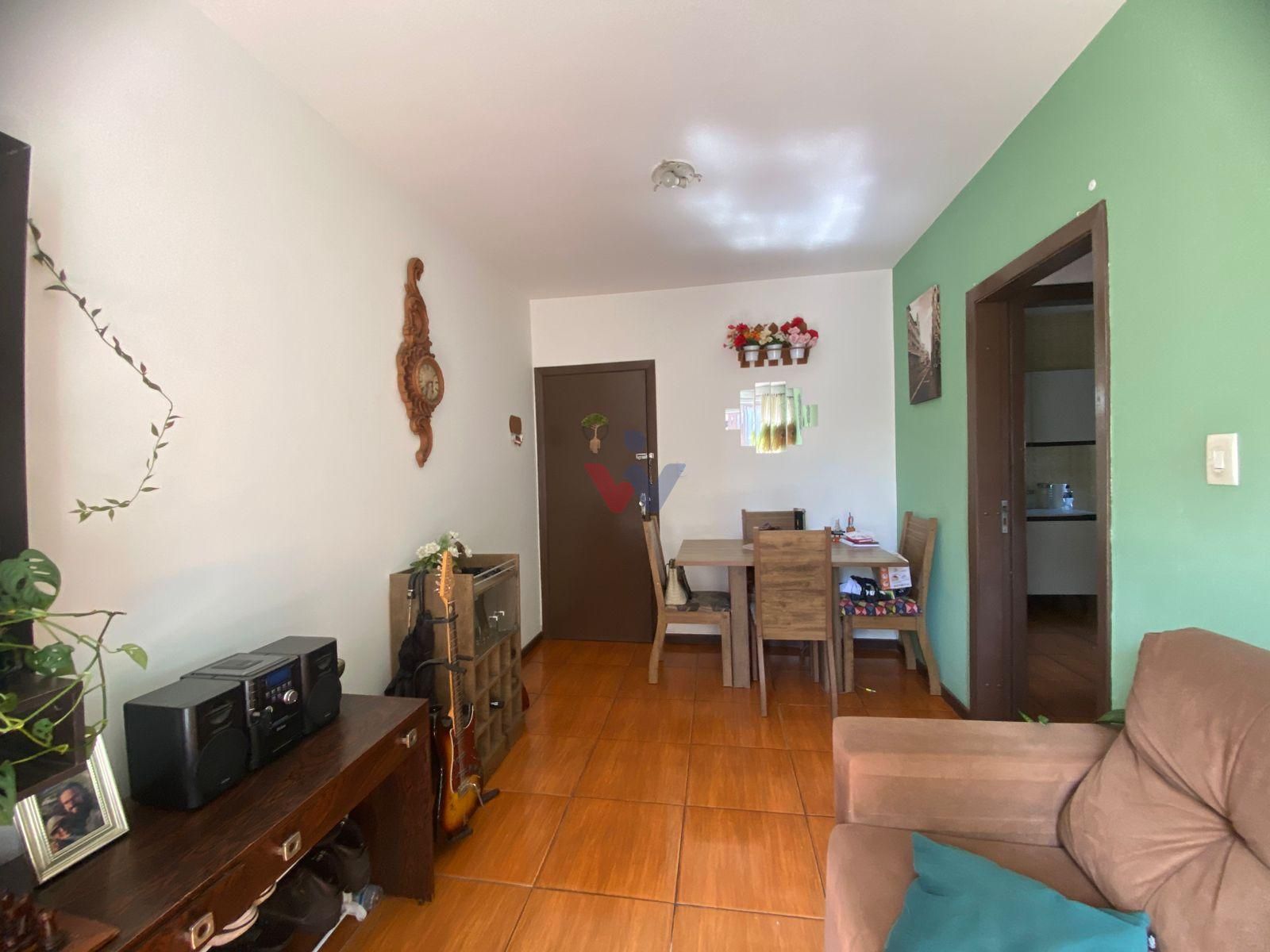 Apartamento à venda, Com 2 dormitorios no Agua Verde, CURITIBA...