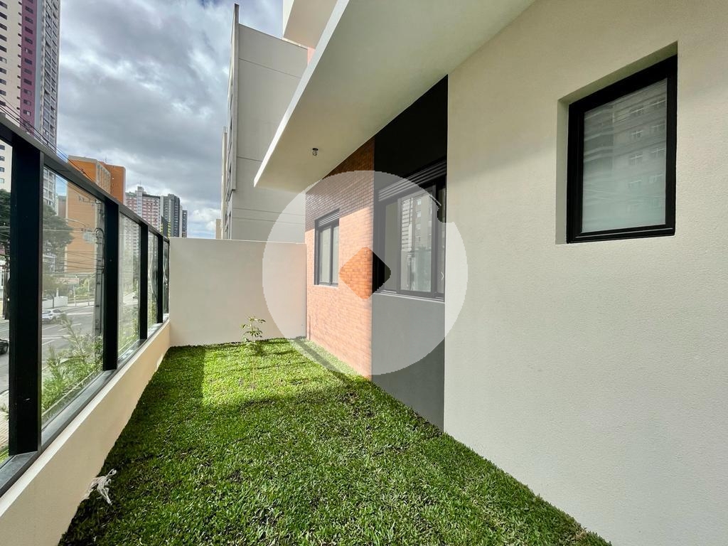 Apartamento Garden no Singular Champagnat com 3 dormitórios à ...