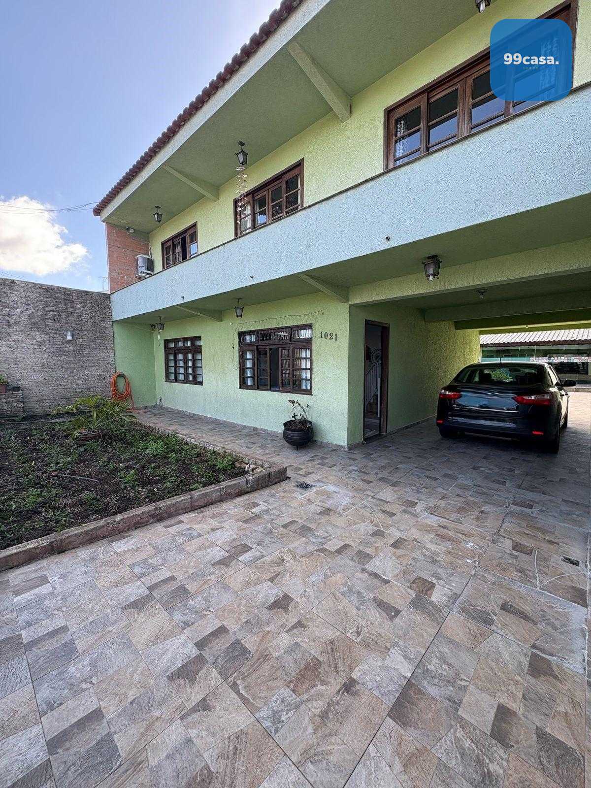 Sobrado com 4 dormitórios à venda, 262 m  por R  790.000,00 - ...