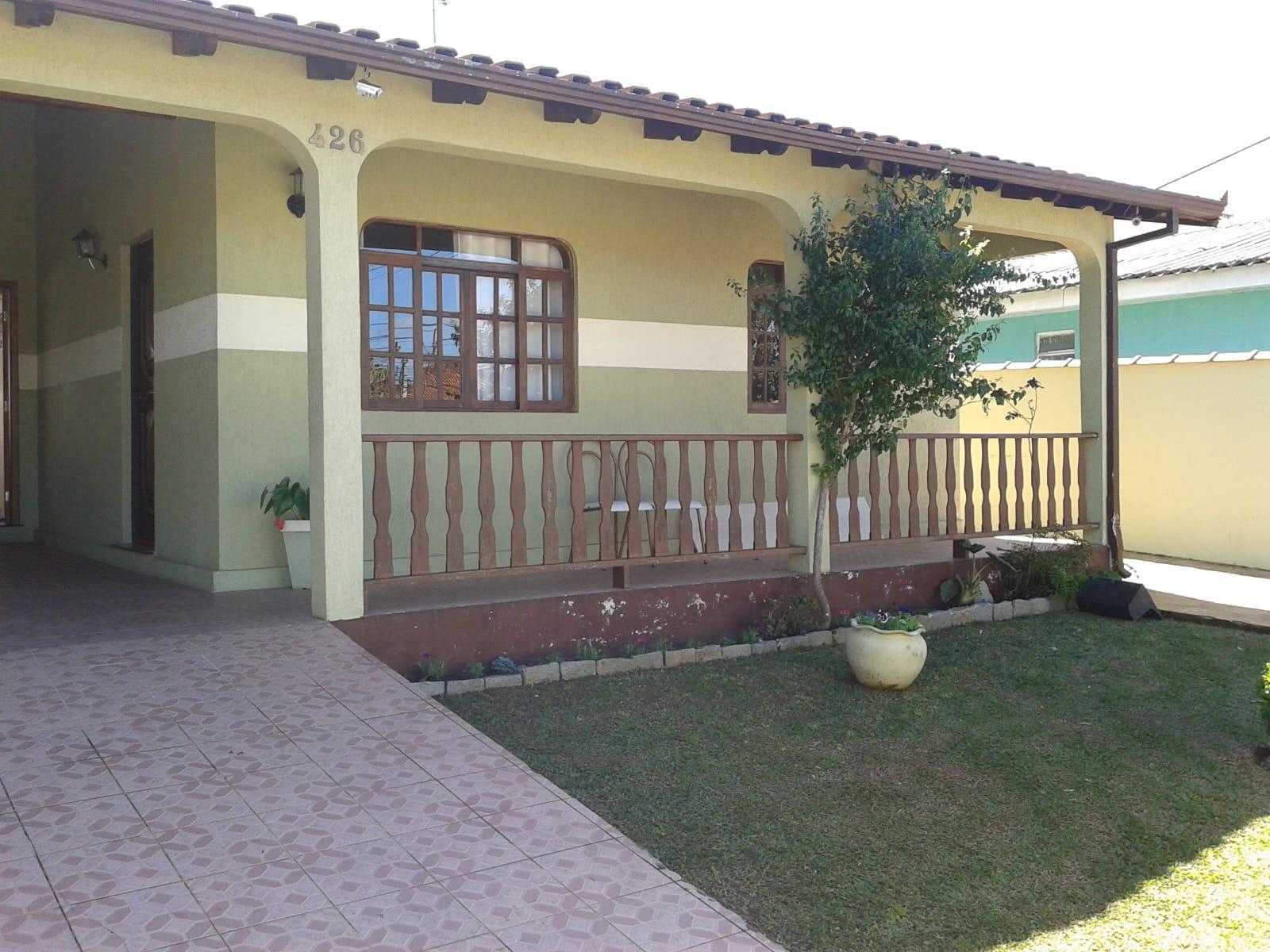 Terreno medidas  408m  - ZR3 - com 3 Casas a venda- Bairro Orleans -