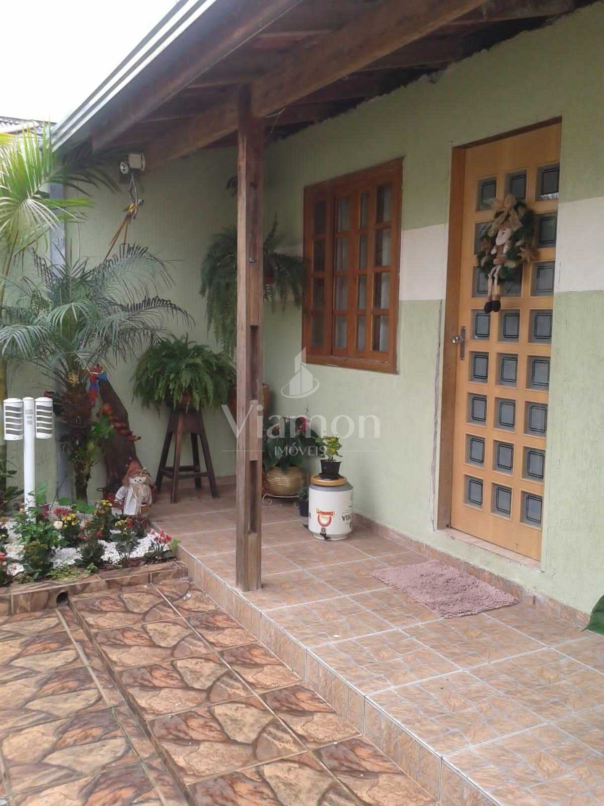 Terreno medidas  408m  - ZR3 - com 3 Casas a venda- Bairro Orl...