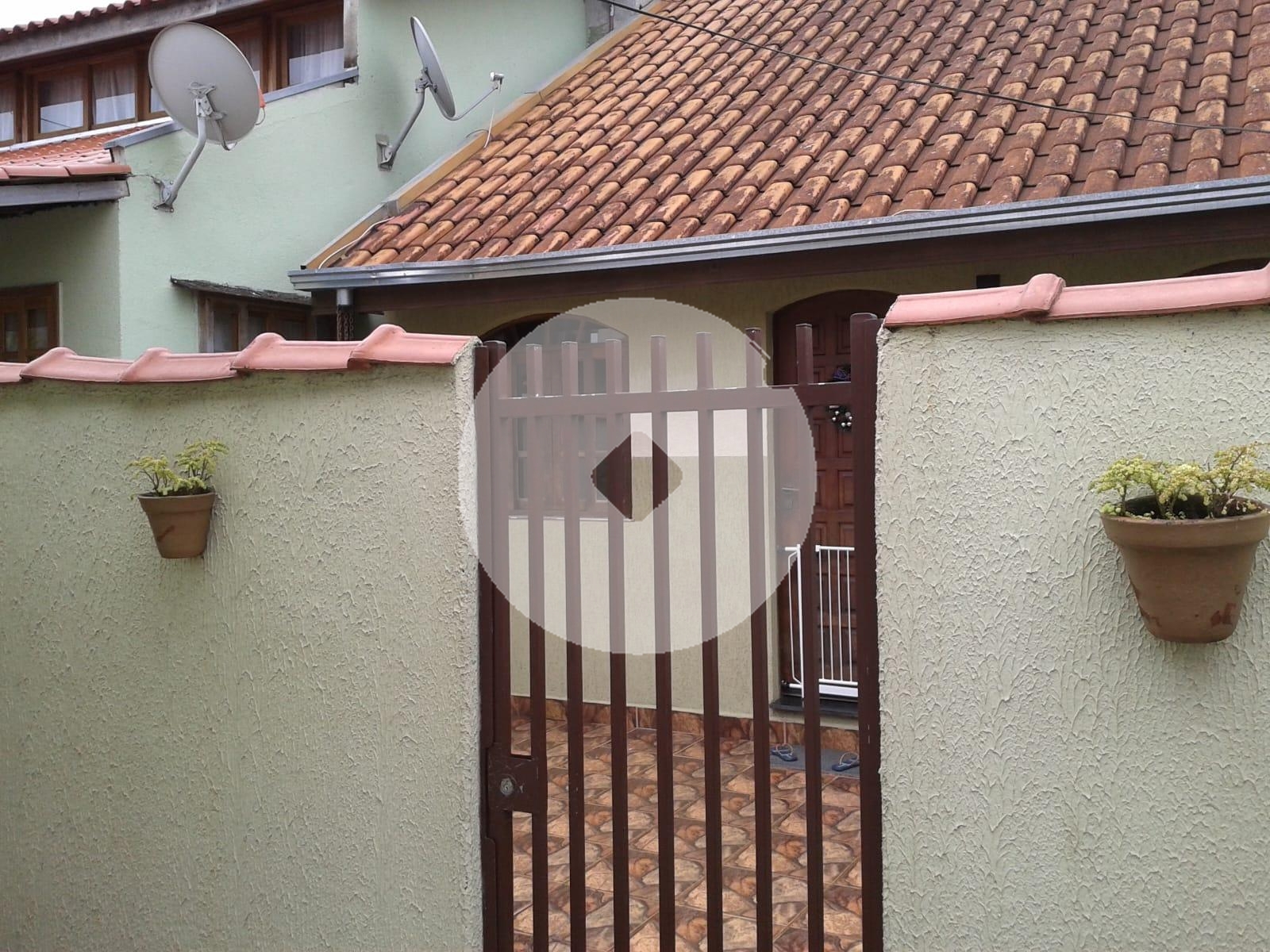 Terreno medidas  408m  - ZR3 - com 3 Casas a venda- Bairro Orl...