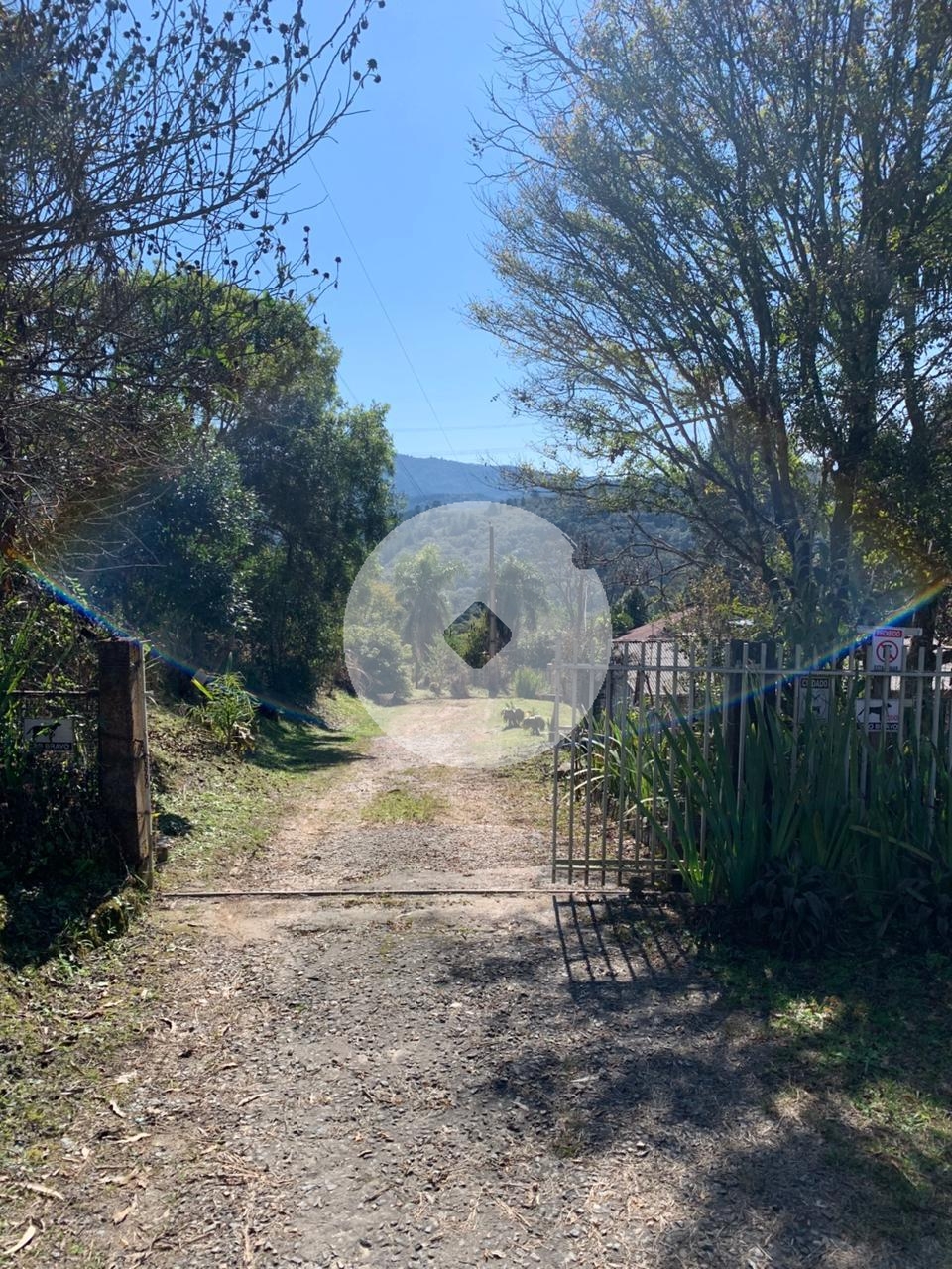 Chácara 4.600 m  com casa e pomar à venda na Estrada Itambé  ...