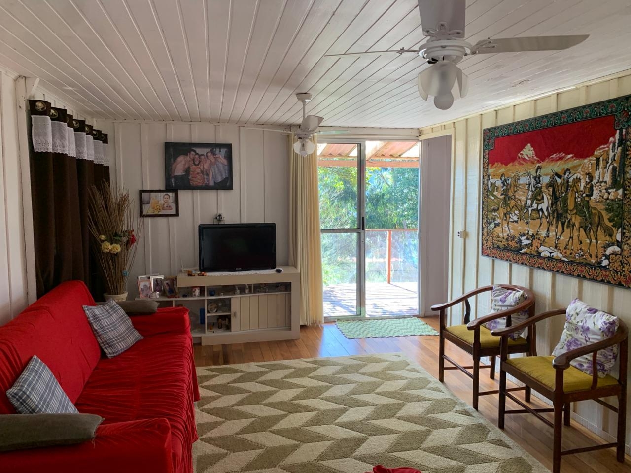 Chácara 4.600 m  com casa e pomar à venda na Estrada Itambé  C...