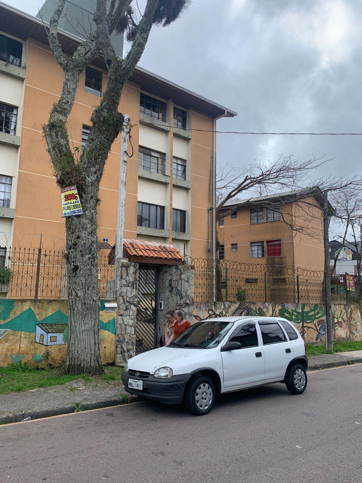 Apartamento 2 Quartos na Rua João Dembinski | Próximo ao Termi...