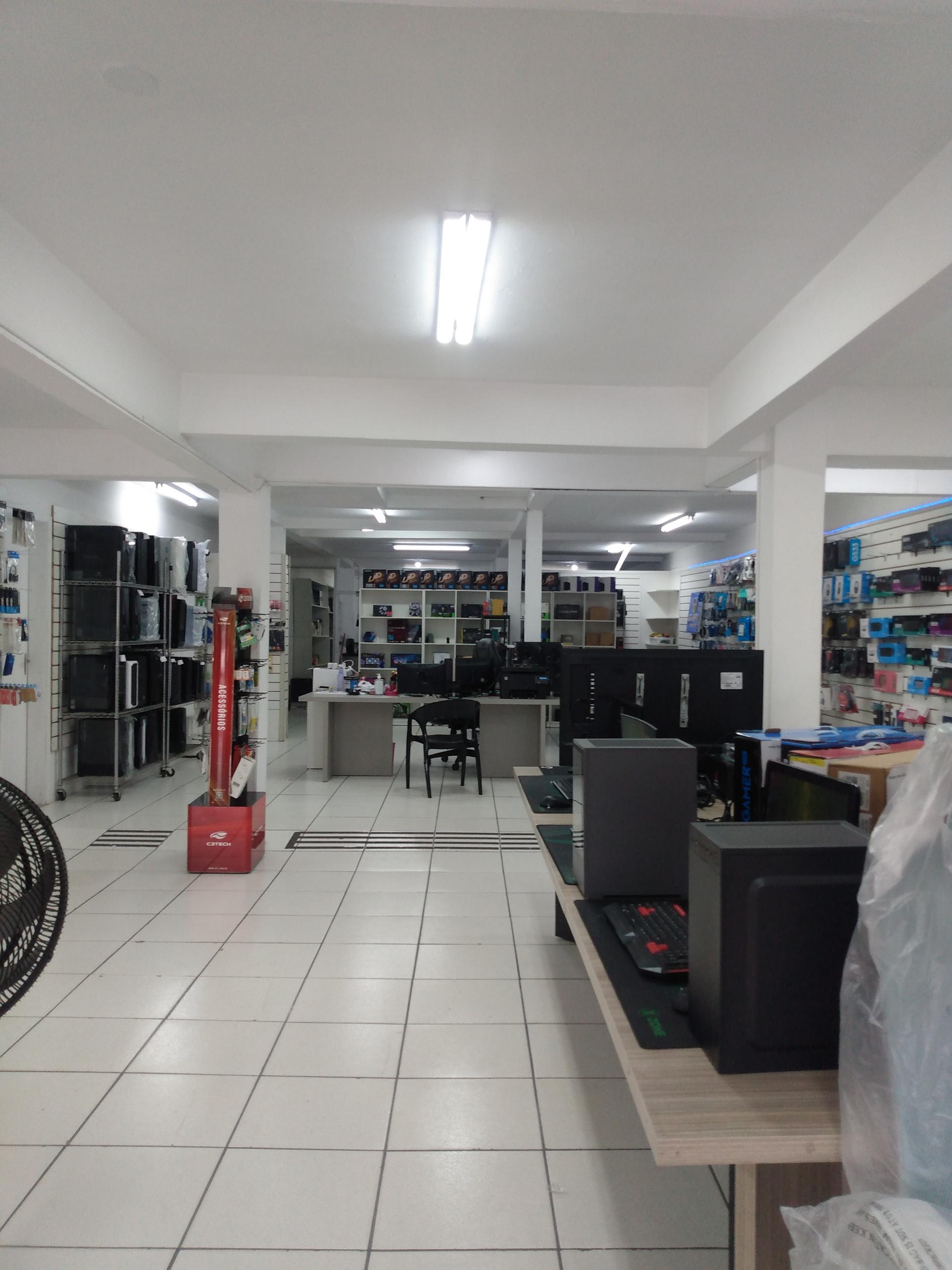 Terreno Comercial à venda,  AVENIDA VEREADOR TOALDO TÚLIO - Ba...