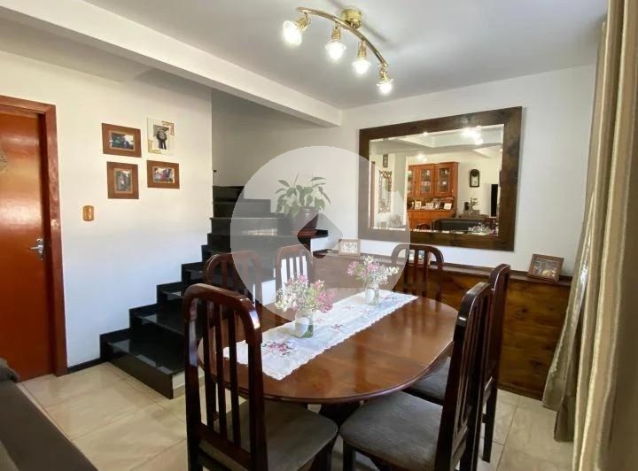 Sobrado 3 Quartos à Venda no Fazendinha  Condomínio com Taxa ...