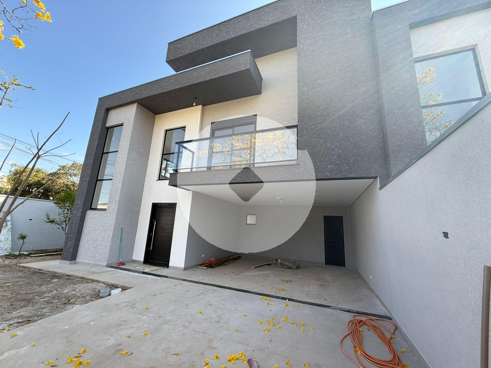 Sobrado novo de esquina a Venda no Ecoville com otimo quintal