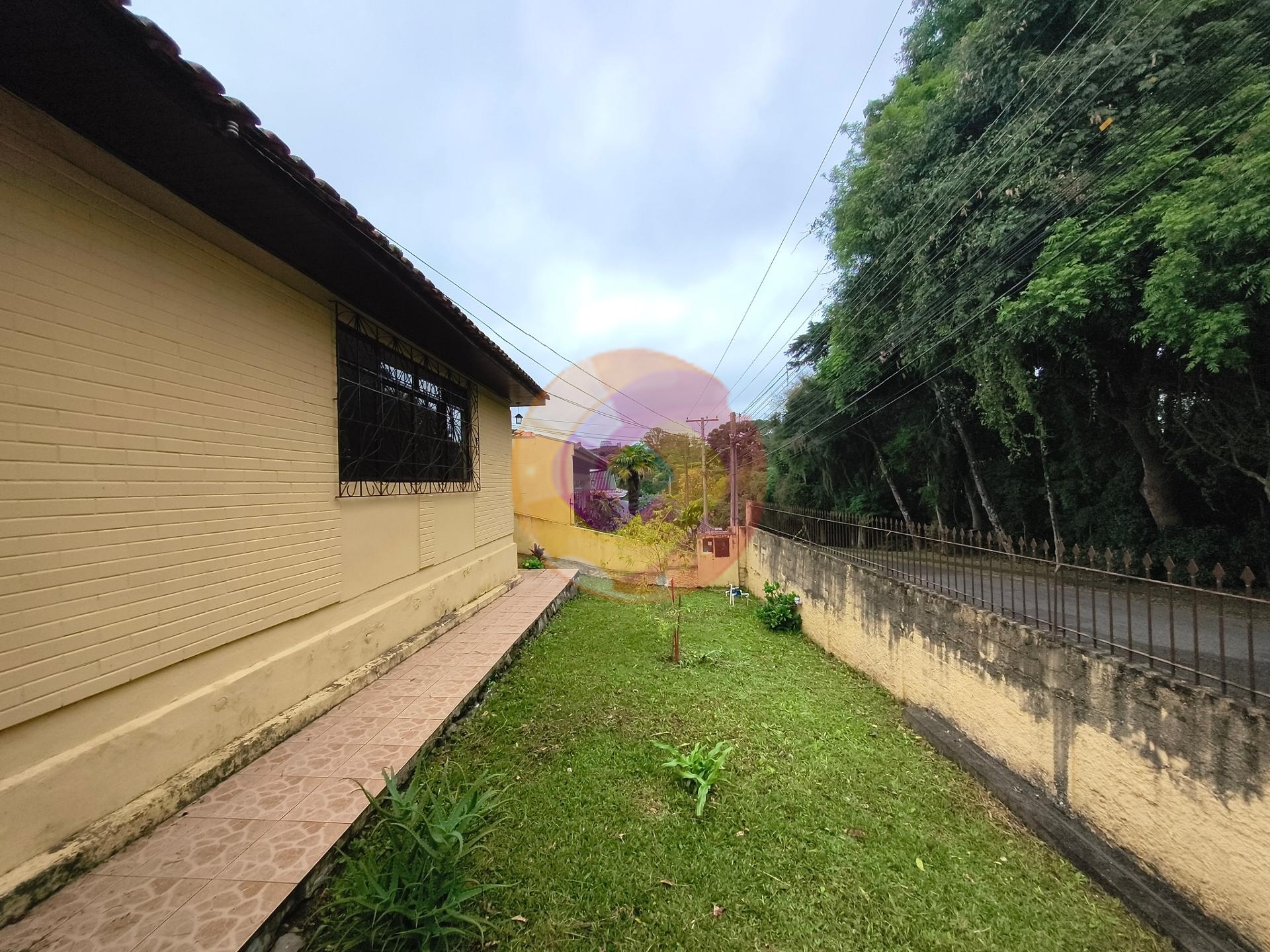 Casa para Alugar no Santo Inácio | 3 Quartos | 103 m² | R$ 2.7...