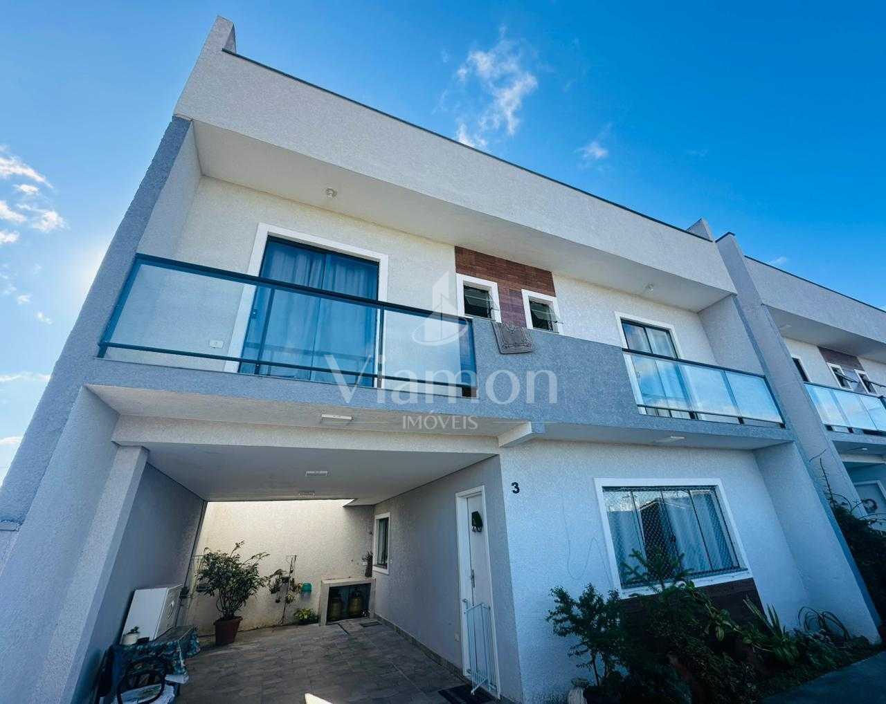 Triplex à venda no São Braz  Próximo ao Parque Barigui  3 qu...