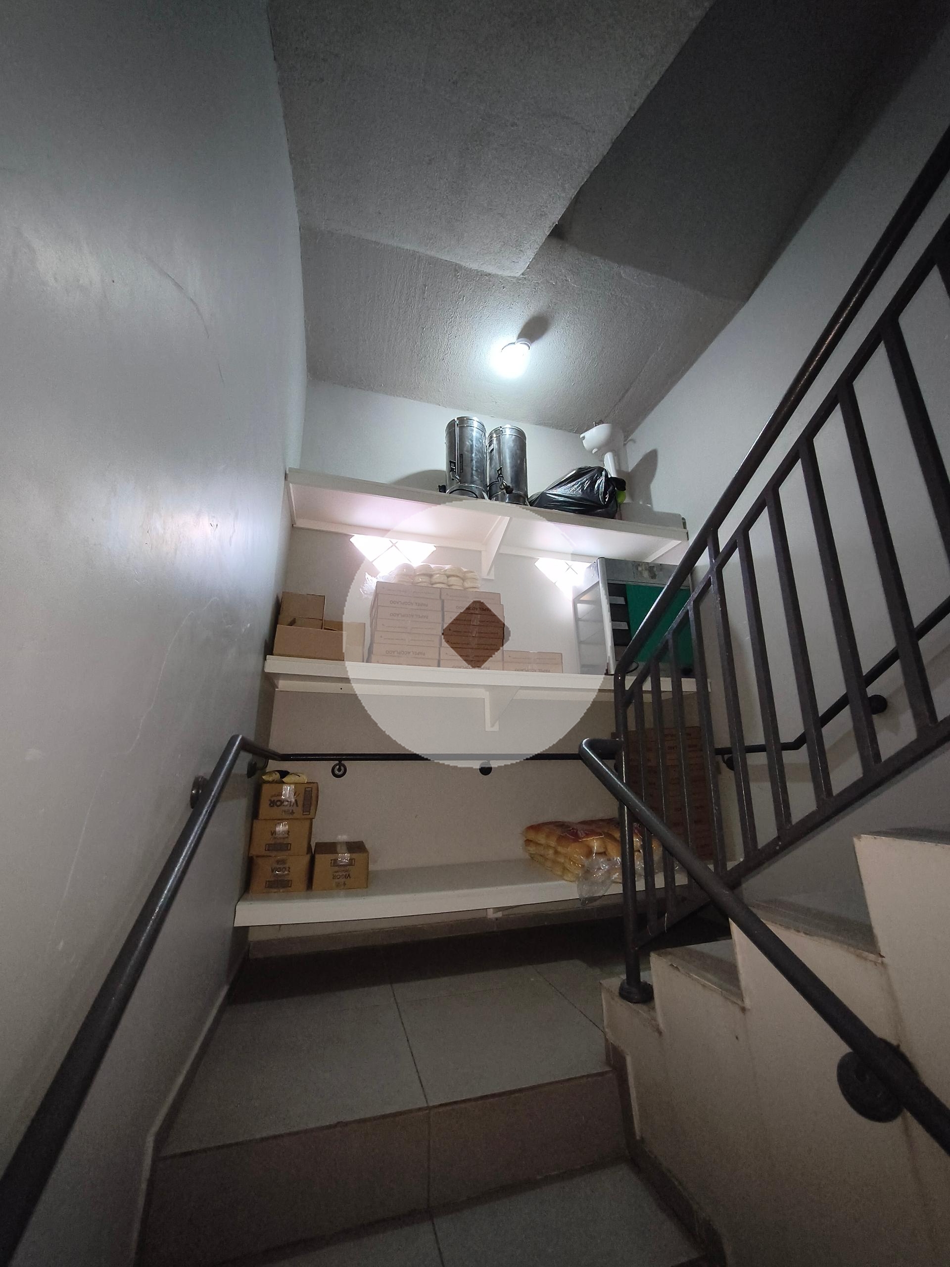 Cozinha Comercial para alugar, 200 m por R 3.900 mês Orleans