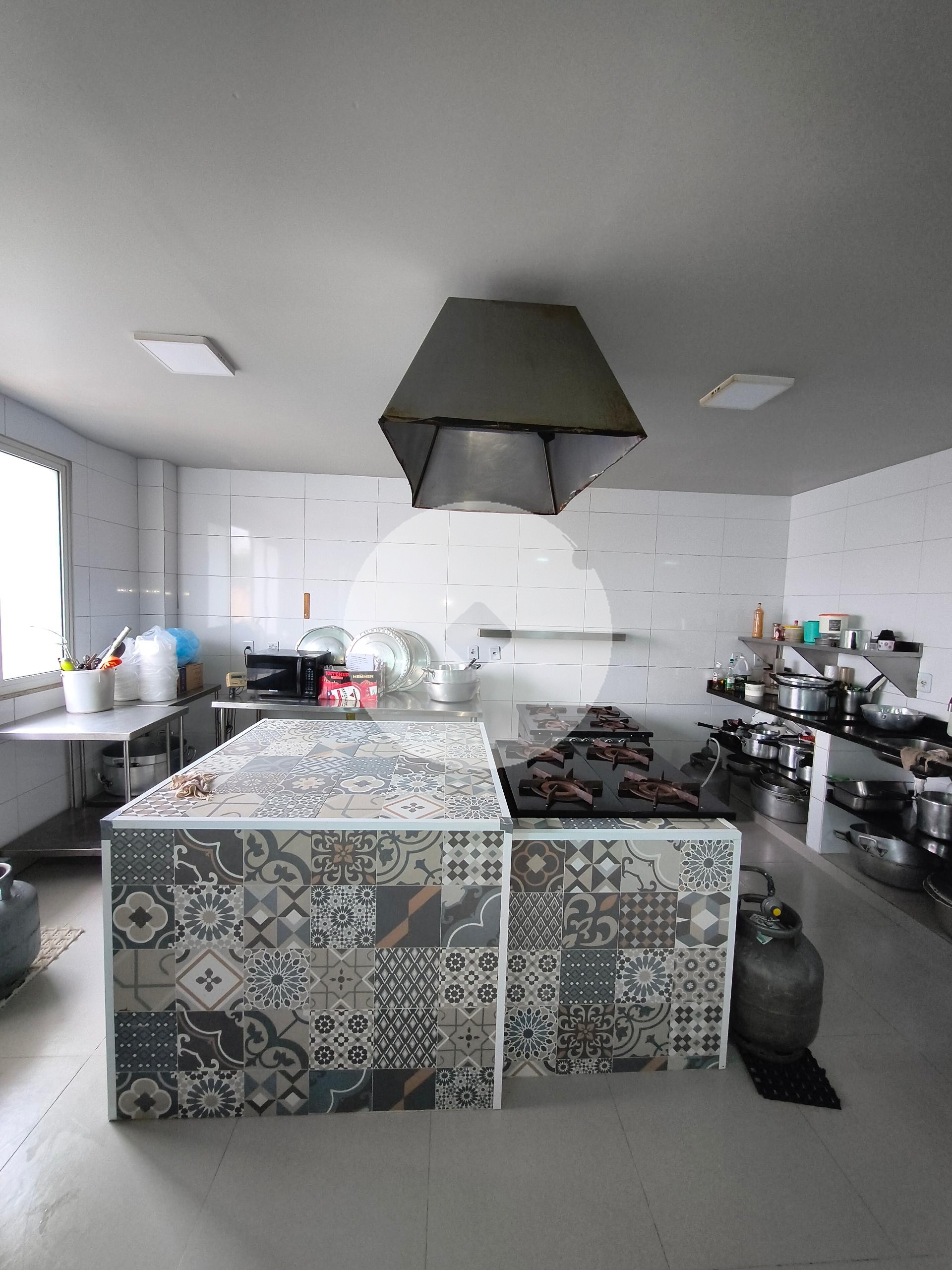 Cozinha Comercial para alugar, 200 m por R 3.900 mês Orleans