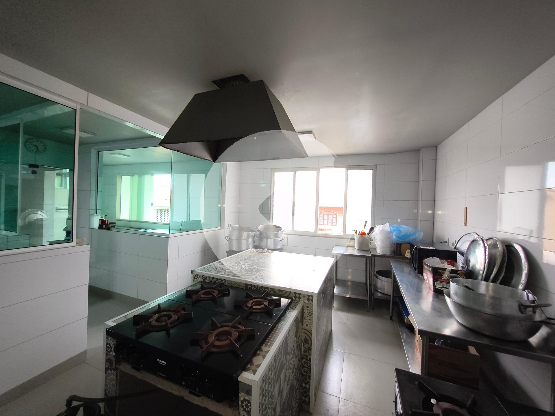 Cozinha Comercial para alugar, 200 m por R 3.900 mês Orleans