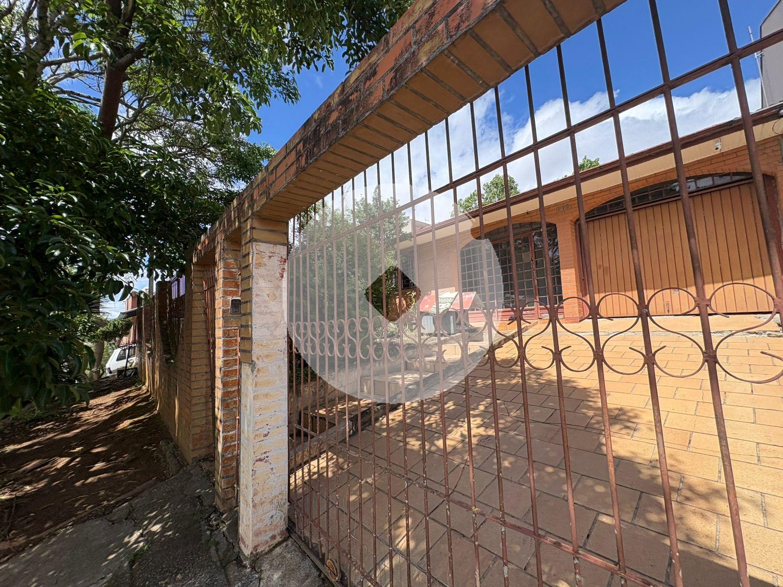 Terreno à venda com 560m , Rua Beppe Gusso santa cândida, CURI...