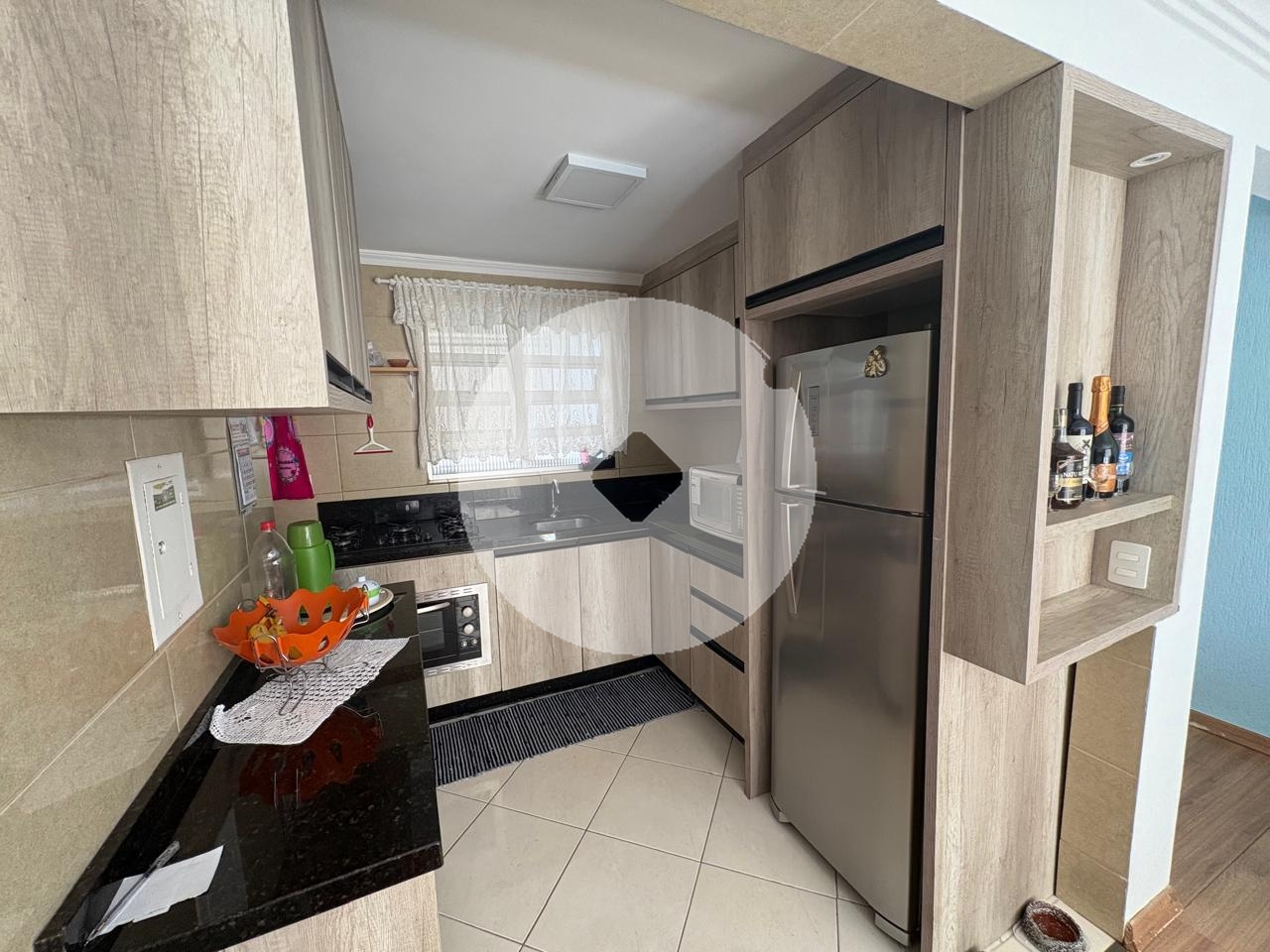 Apartamento com 3 dormitórios à venda, por R  290.000,00 - Cam...