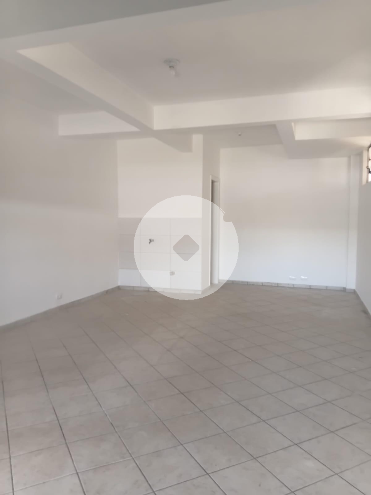 Loja para locação 20m , térrea. Á 100 metros do Supercercado M...