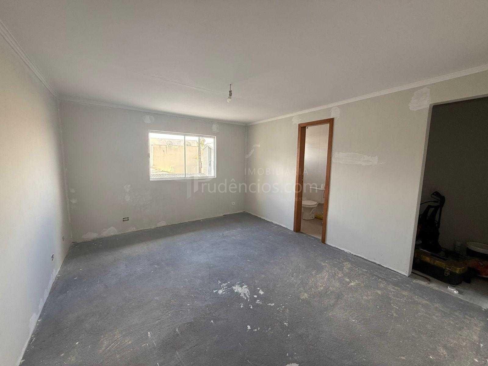 Sobrado com 2 dormitórios à venda, Campo Comprido, CURITIBA - PR