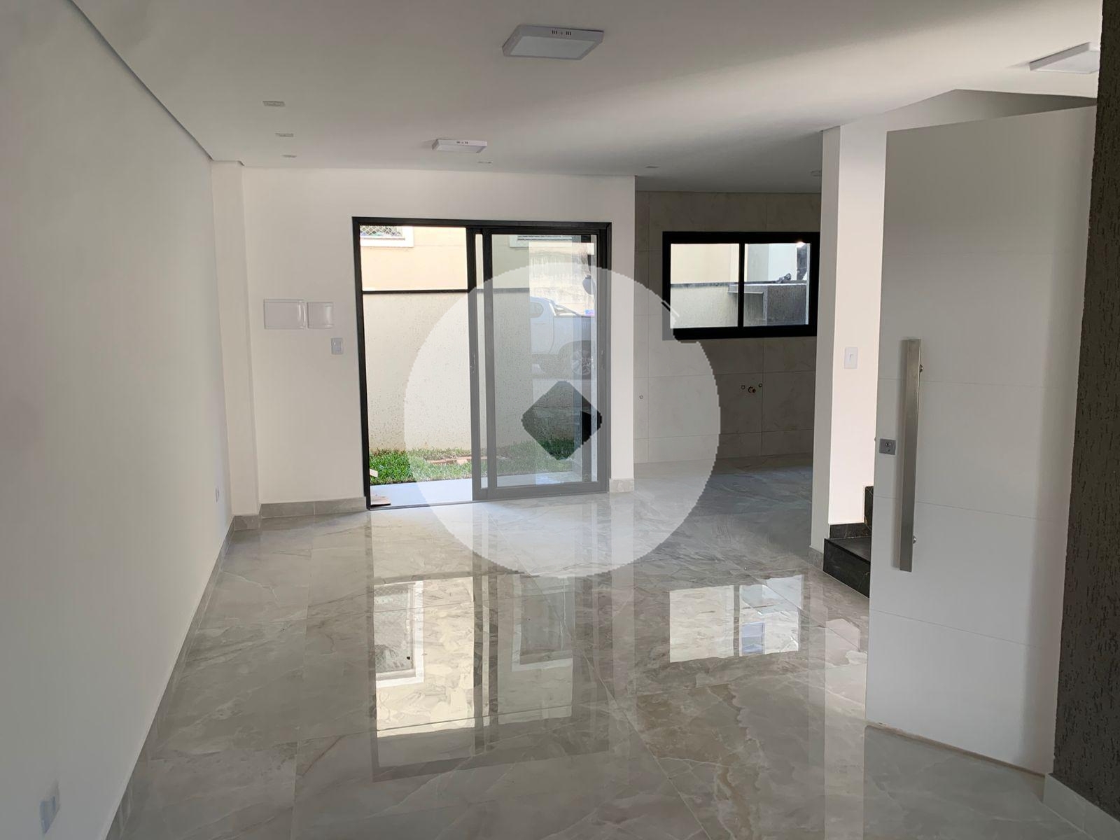 Sobrado Triplex em Condomínio | 3 Quartos com Suíte | Alto Boq...