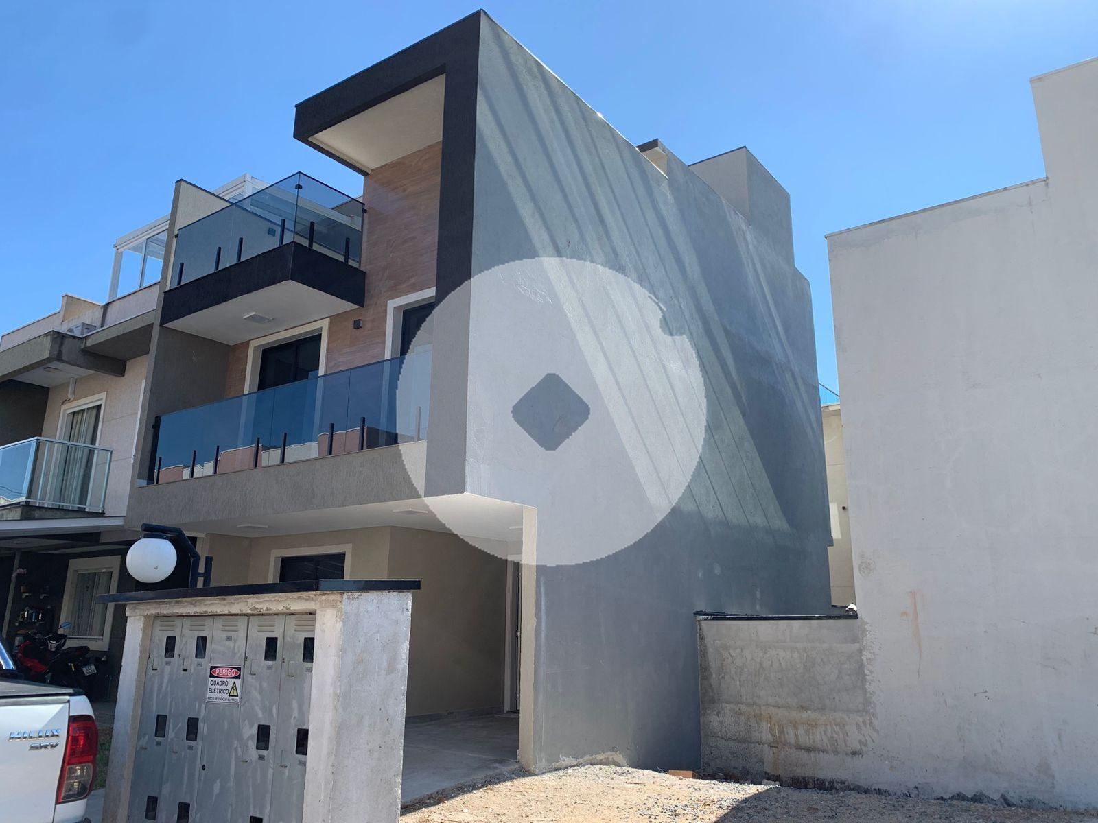 Sobrado Triplex em Condomínio | 3 Quartos com Suíte | Alto Boq...