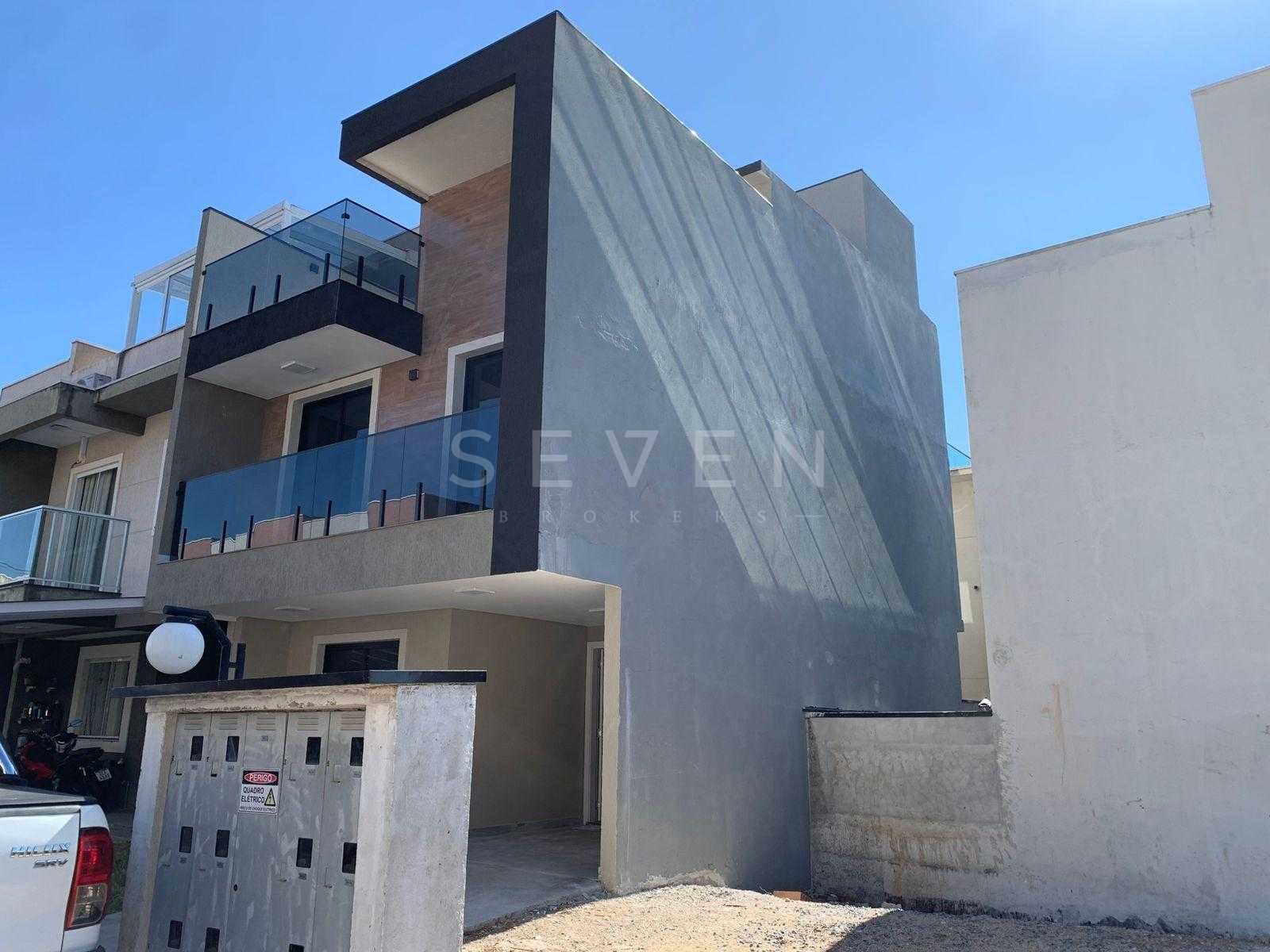 Sobrado Triplex em Condomínio | 3 Quartos com Suíte | Alto Boq...