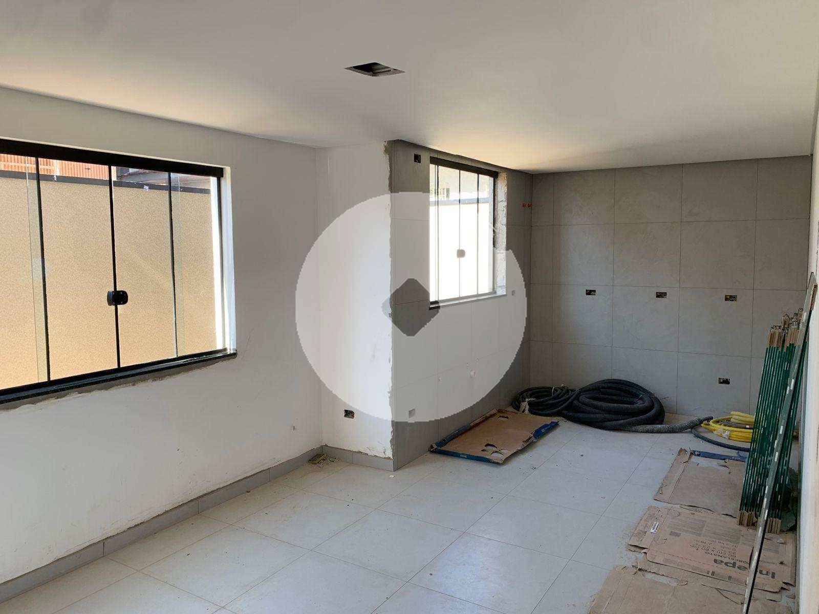 Sobrado Novo com 126 m  à Venda no Ecoville | 3 Quartos, Suíte...