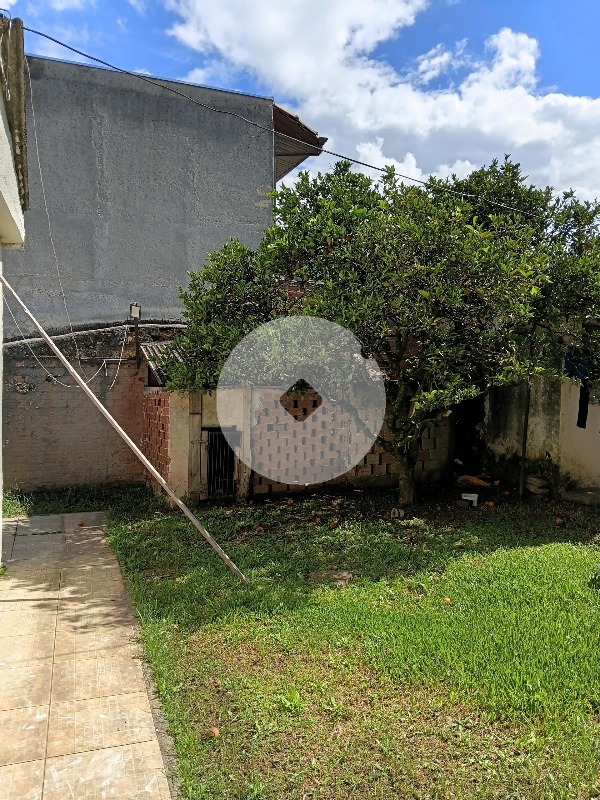 Casa Terreno á venda bairro Campo Comprido - Saída para Rodovi...