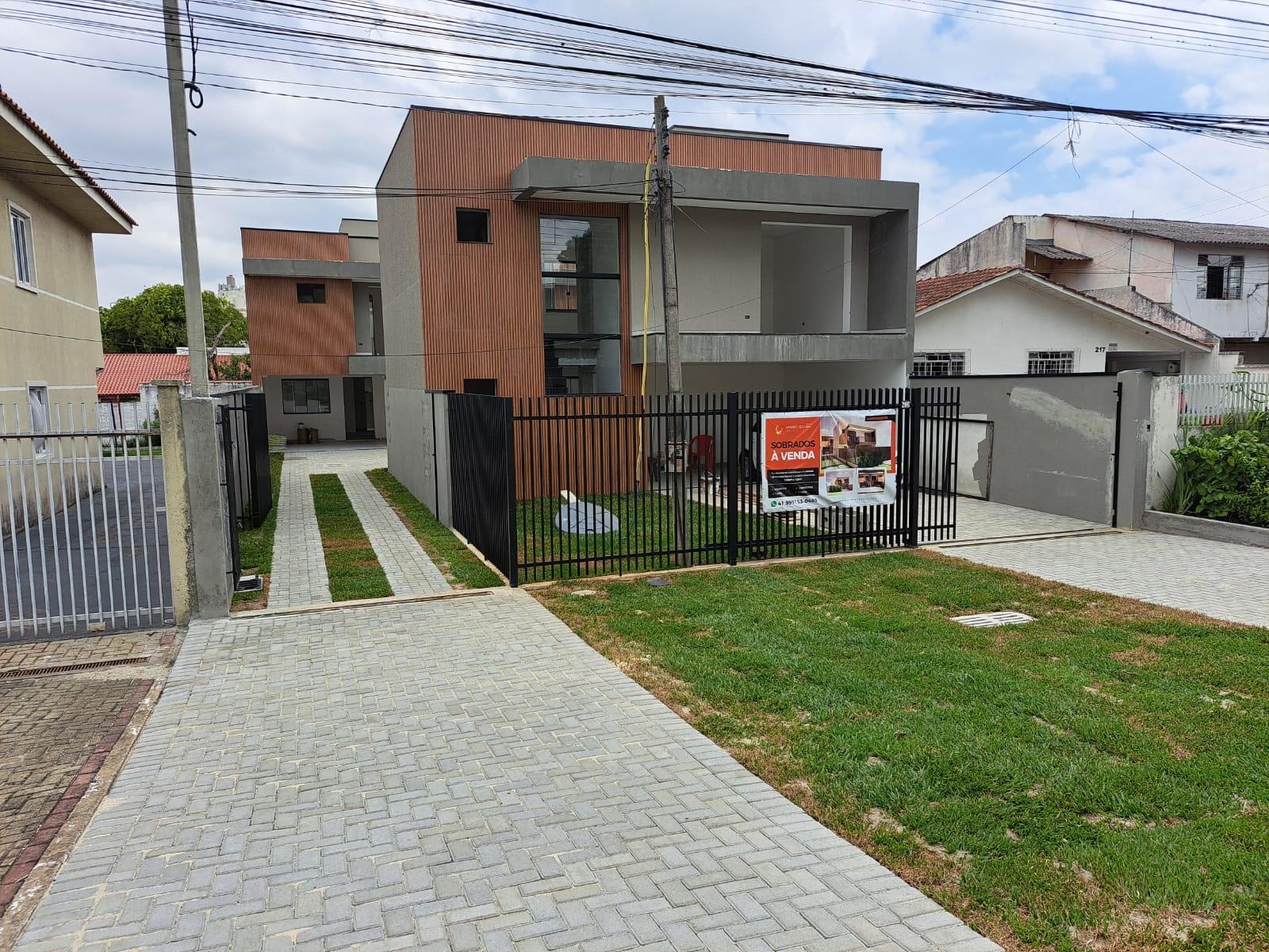 Sobrado Novo com 126 m  à Venda no Ecoville | 3 Quartos, Suíte...