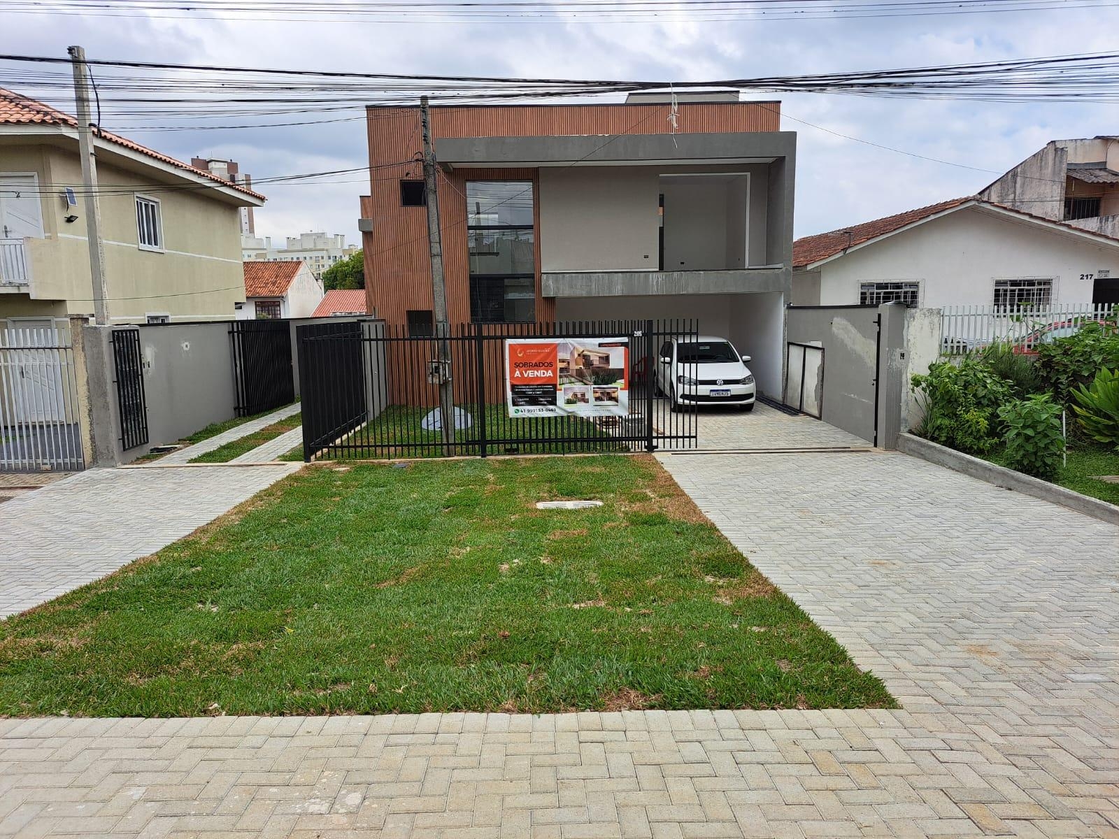 Sobrado Novo com 126 m  à Venda no Ecoville | 3 Quartos, Suíte...