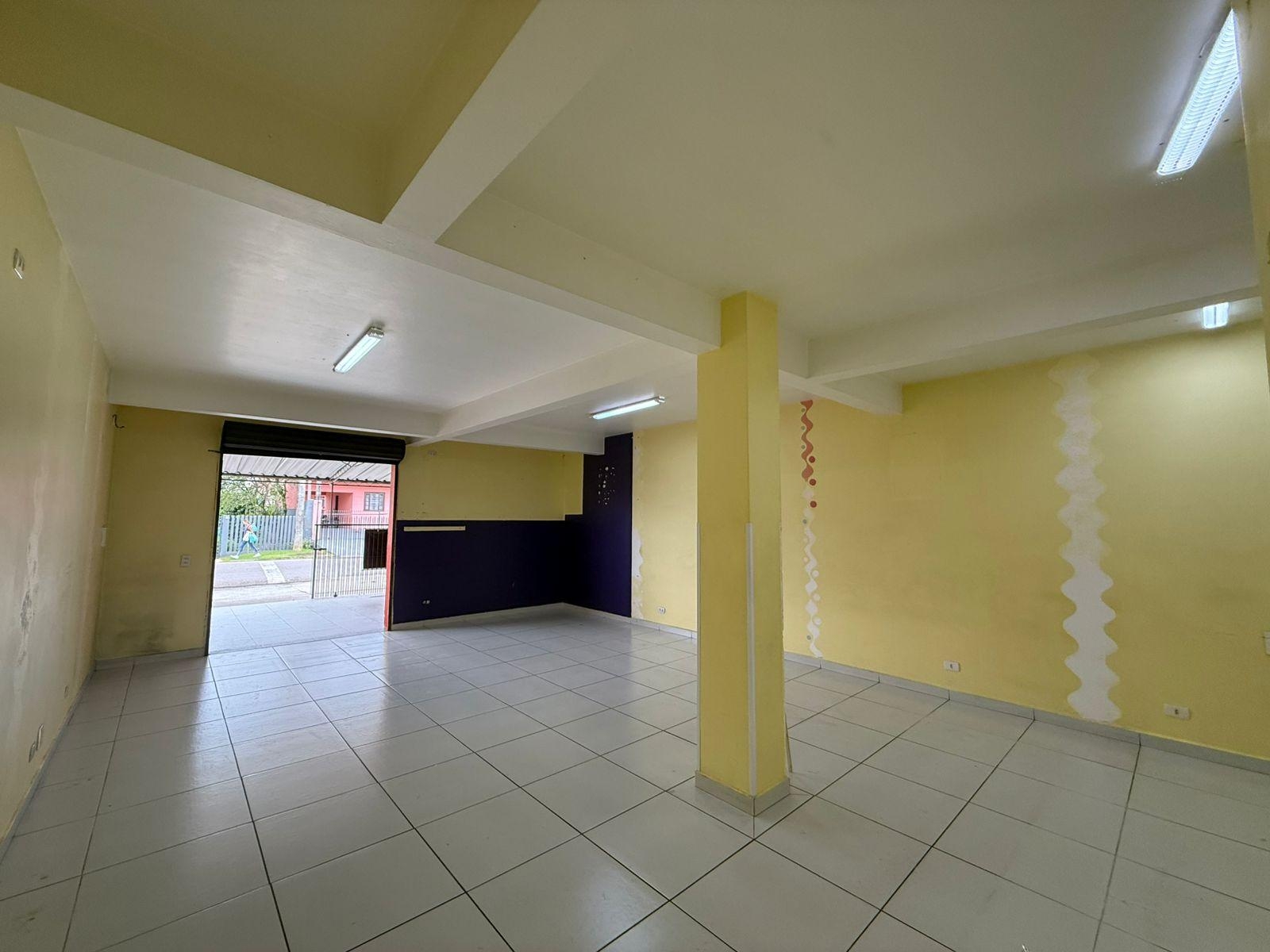 Loja para locação,70.00 m  por R  3.000,00 - Campo Comprido