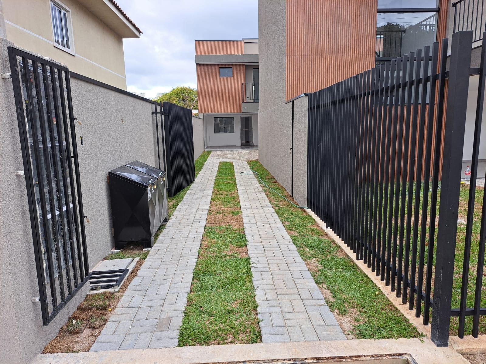 Sobrado em Condomínio no Campo Comprido  3 Quartos  Suíte c  C...