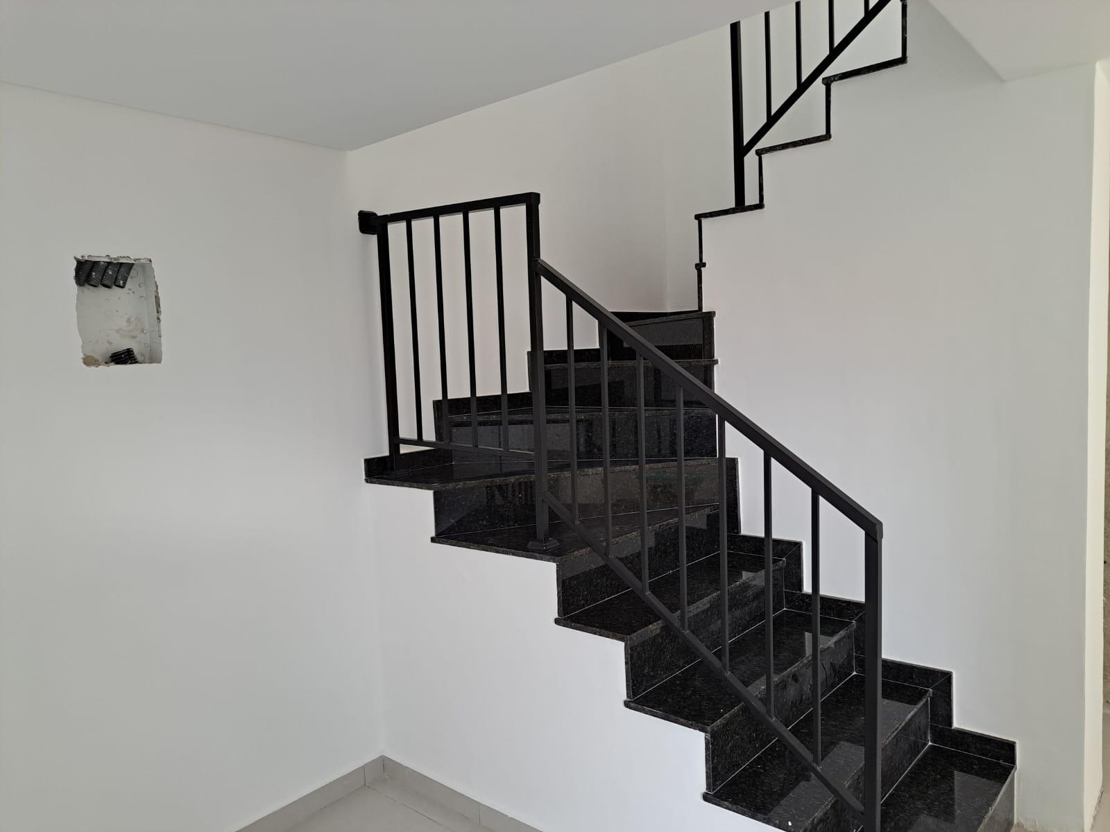 Sobrado em Condomínio no Campo Comprido  3 Quartos  Suíte c  C...