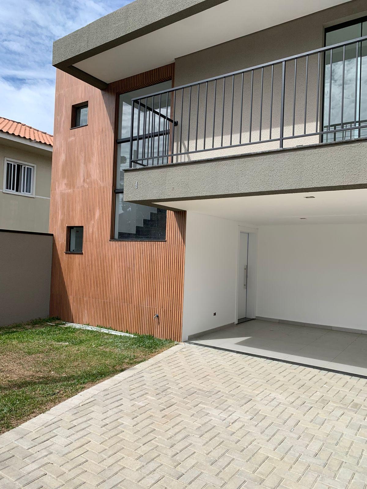 Sobrado à venda com 3 quartos, 126m² - campo comprido,Curitiba 