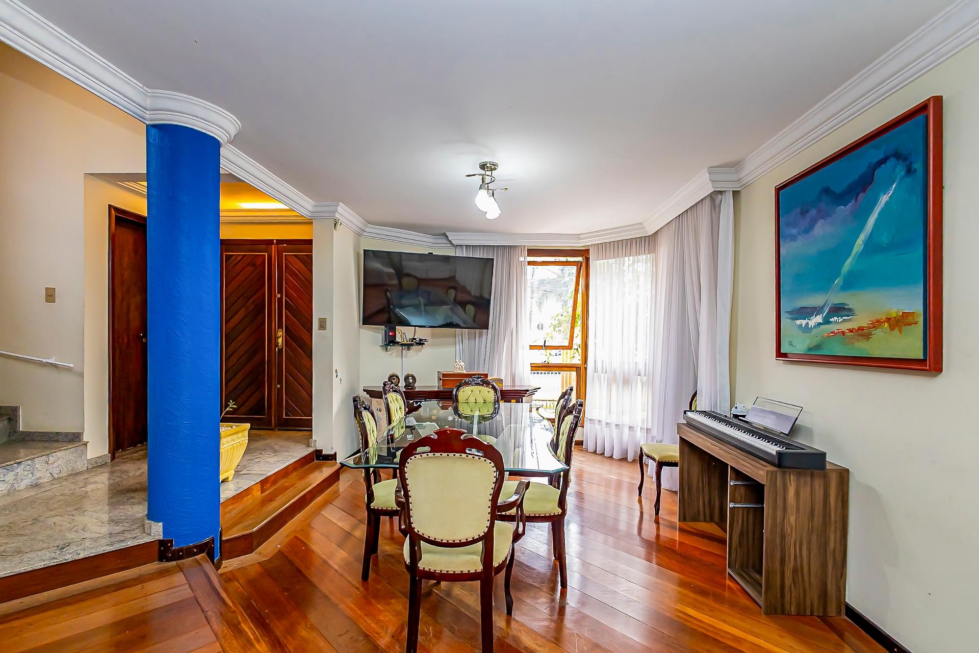Casa Face Norte de 280m² em Terreno de 468m² - 3 Qts (1 Suíte)...