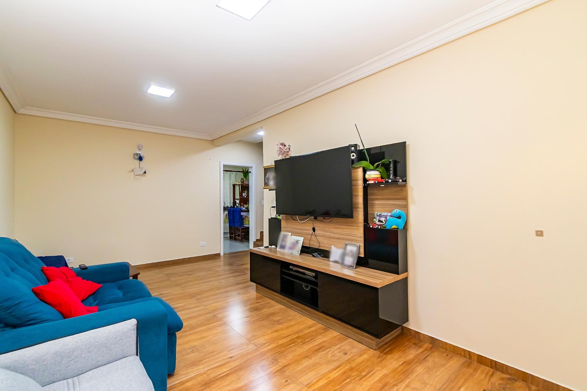 Sobrado no Xaxim com 151 m² | 3 Quartos, Suíte com Closet, Áti...