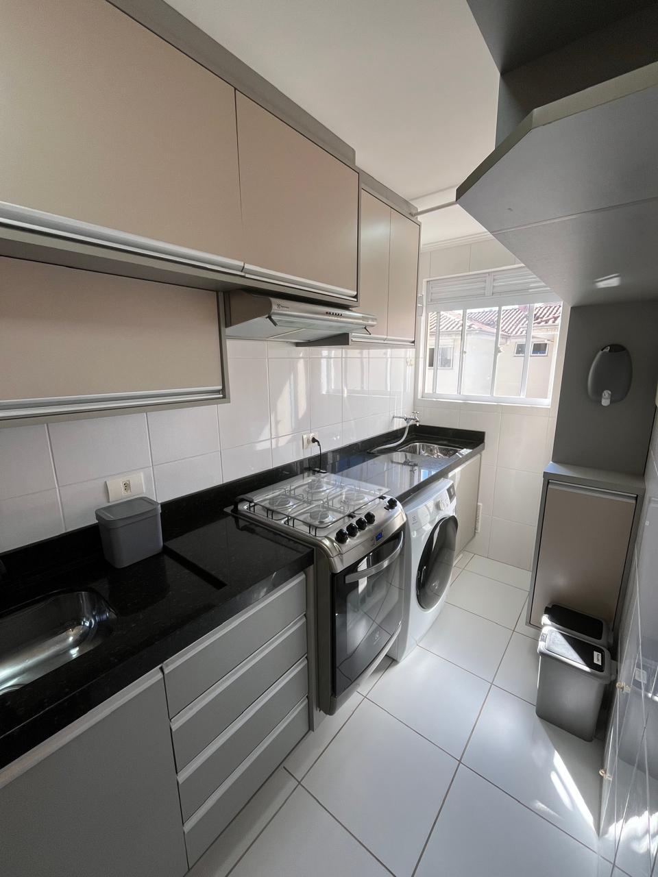 Apartamento Mobiliado com 2 Quartos e Vaga Coberta à Venda no ...