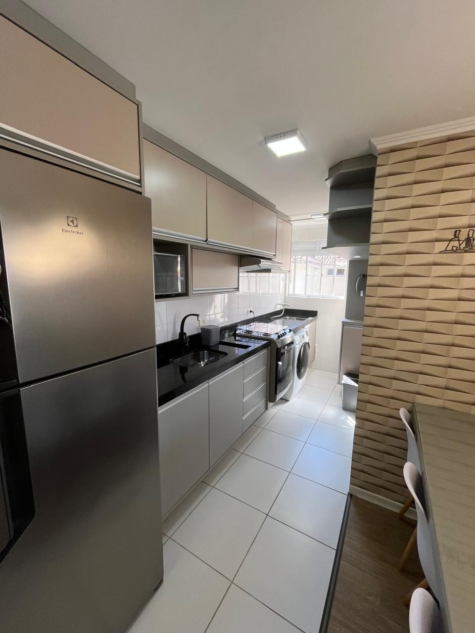 Apartamento Mobiliado com 2 Quartos e Vaga Coberta à Venda no ...