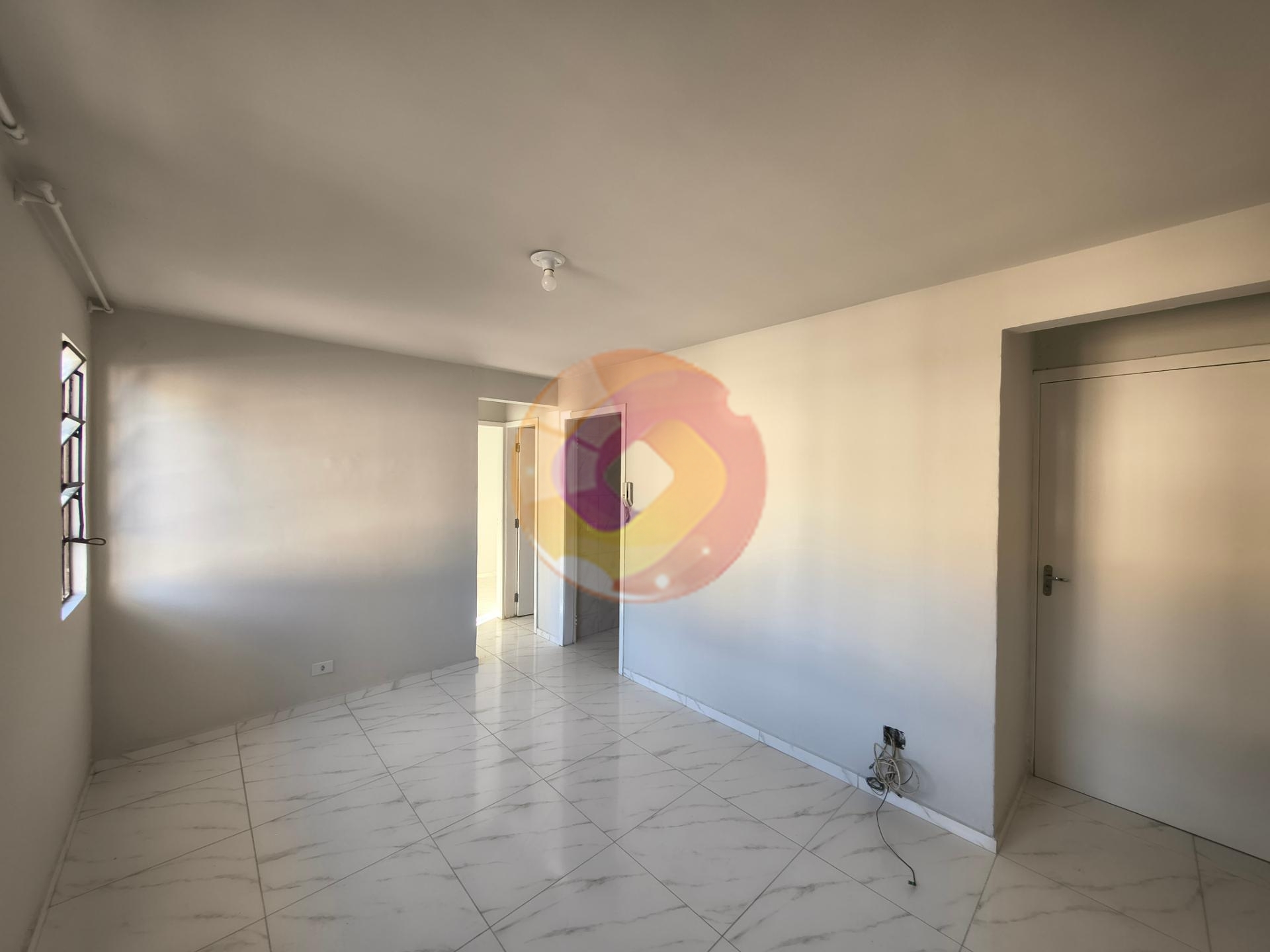 Apartamento c/2 quartos para Locação por R$ 1.500,00 (Condomín...